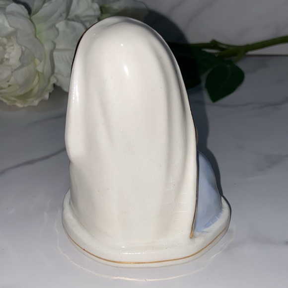 Vtg Mother And Child Mary Porcelain Sculpture Table Decoration Gold Gilded JAPAN - Picture 8 of 15